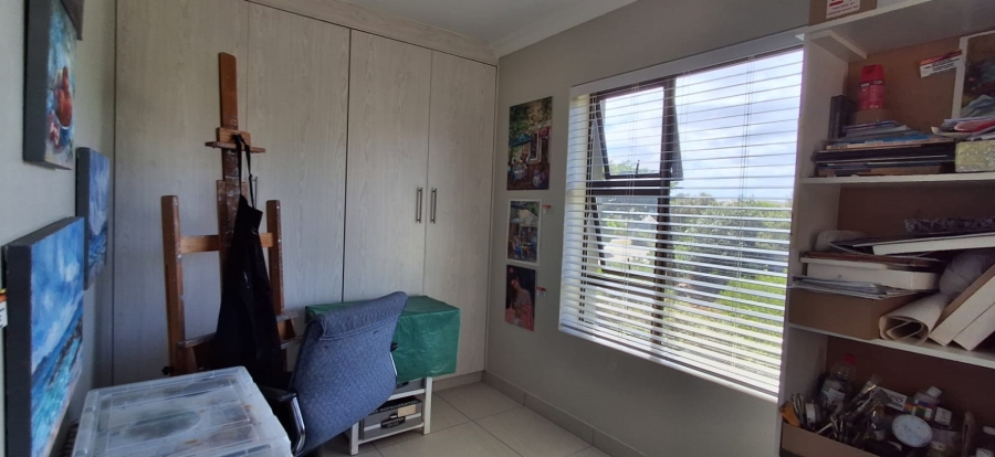 2 Bedroom Property for Sale in Hartenbos Landgoed Western Cape